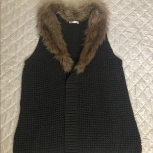 Furry knit no sleeve vest
